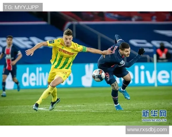 莫里足球球星的辉煌历程与赛场传奇故事解读